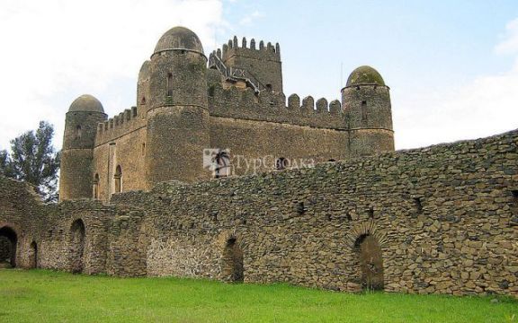 Крепость Фасил-Гебби. Автор: RyansWorld, wikimedia.org