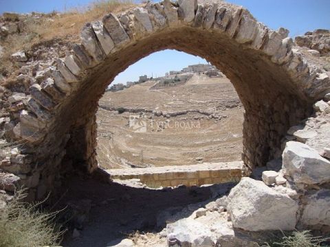 Крепость Эль-Карак. Автор: Mervat Salman, wikimedia.org