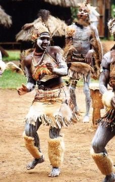 Танец Kikuyu.