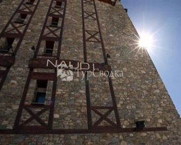 Hotel Naudi 3*