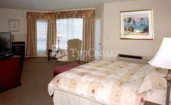 Riverland Inn & Suites 3*