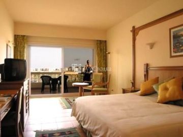 Hilton Hurghada Long Beach Resort 5*