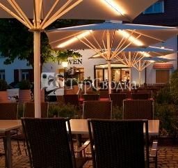 Hotel Restaurant Lowen Ulm 3*
