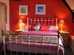 Chestnut Bed and Breakfast Bourton-on-the-Water 4*