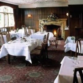Gravetye Manor Hotel and Restaurant 2*