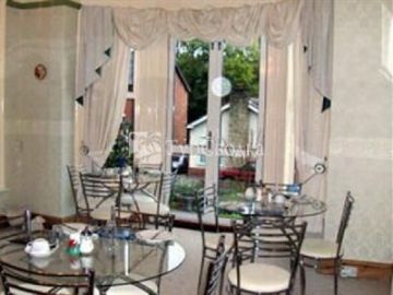 Oaklands Bed and Breakfast Llangollen 3*