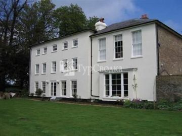 The Old Vicarage Bed and Breakfast Sittingbourne 5*