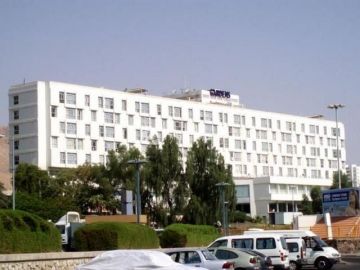 здание отеля