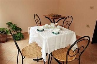 Il Bassotto Pompei Bed and Breakfast 2*