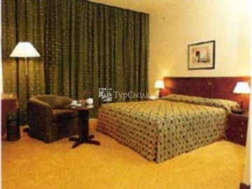 Days Inn 4*