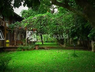 Srinual Lodge 2*