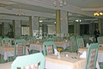 Hotel Ezzahra Dar Tunis 4*