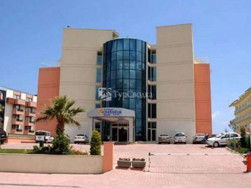 Armas Beach Hotel 4*