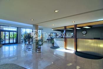 BEST WESTERN Crystal Palace Inn and Suites 2*