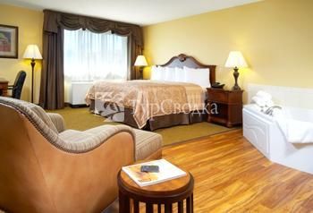 BEST WESTERN PLUS Dubuque Hotel & Conference Center 3*