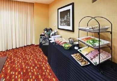 Courtyard by Marriott Tulsa Downtown 3*