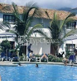 Flamboyant Hotel Playa El Agua 3*