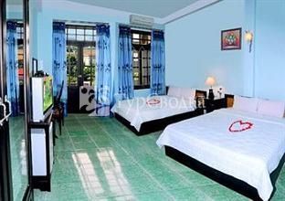 Rong Vang Hotel Nha Trang 2*