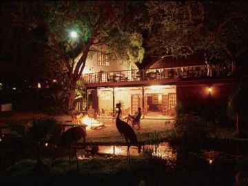 The Stanley and Livingstone at Victoria Falls 5*