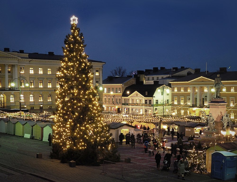 Сенатская площадь Хельсинки на Рождество