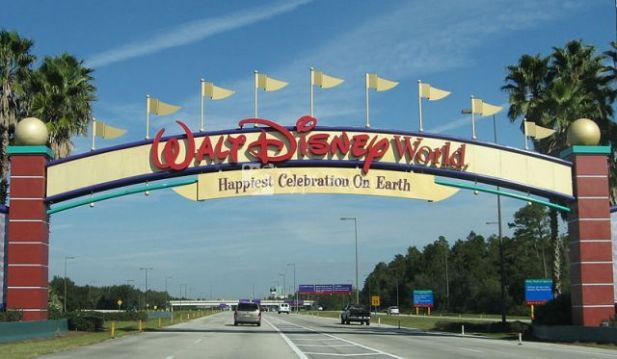 Комплекс развлечений Disney World. Автор: Gerard McGovern, Flickr.com