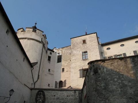 Крепость Хоэнзальцбург. Автор: Schlaier, commons.wikimedia.org