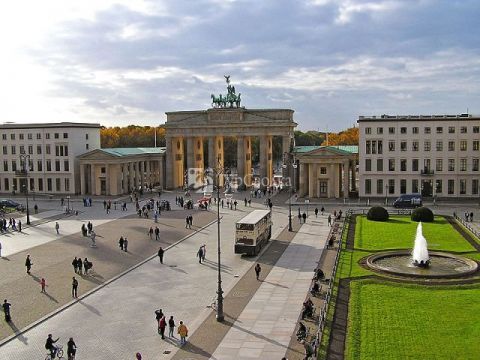 Бранденбургские ворота. Автор: Axel Mauruszat, commons.wikimedia.org