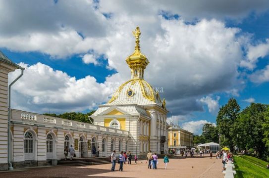 Петергофский архитектурно-парковый комплекс. Автор: Florstein, commons.wikimedia.org