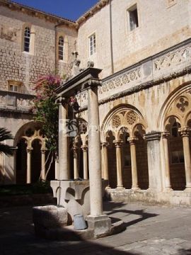 Доминиканский монастырь. Автор: japus, commons.wikimedia.org
