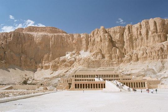 Храм Хатшепсут