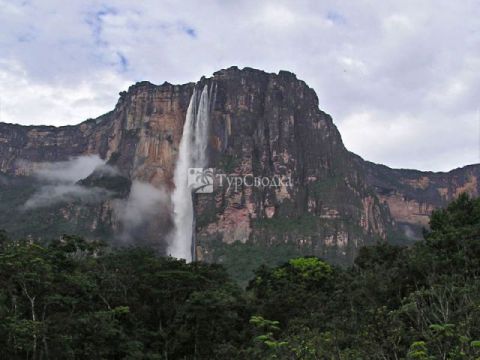 Водопад Анхель. Автор: Yosemite, commons.wikimedia.org