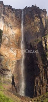 Водопад Анхель. Автор: Tomaszp, commons.wikimedia.org