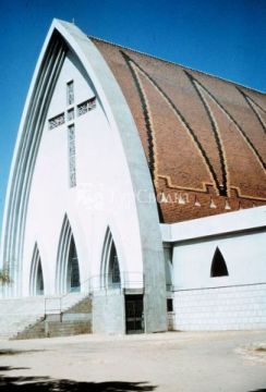 Церковь Пресвятой Девы Марии. Автор: Amcaja, wikimedia.org