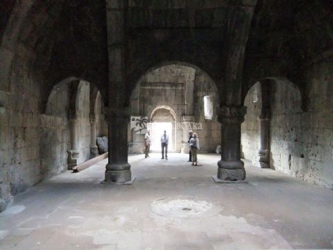 Монастырь Ахпат. Автор: Shaun Dunphy, wikimedia.org