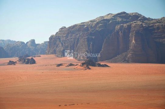 Пустыня Вади Рам (Лунная Долина). Автор: Jorge L&#225;scar, wikimedia.org