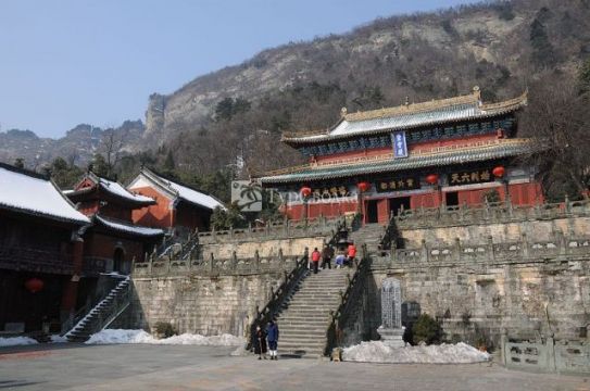 Гора Уданшань. Автор: gongfu_king, wikimedia.org