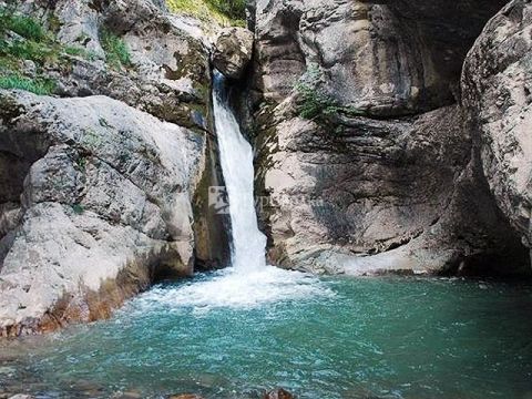 Водопад в каньоне Shushice.