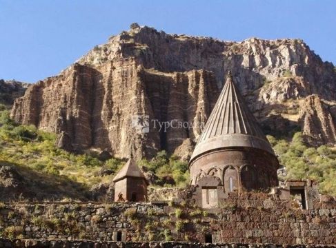 Один из древнейших храмов Армении
