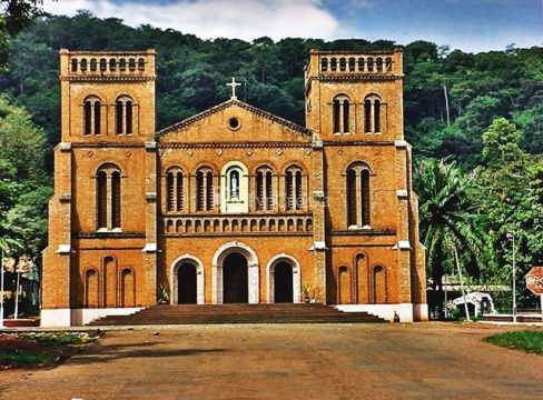 Католический Собор в г. Банги.