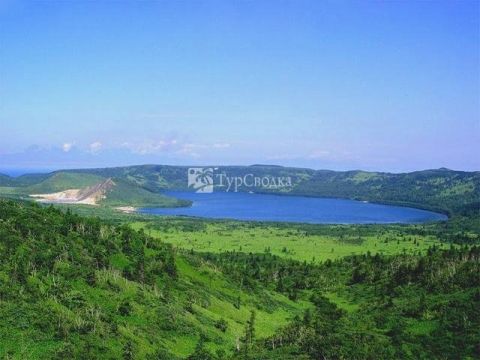 Один из островов Курильской гряды
