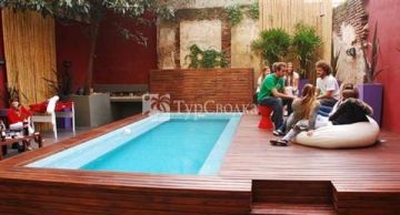 Circus Hostel & Hotel 2*