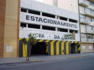 Hotel Bologna Mar Del Plata 3*