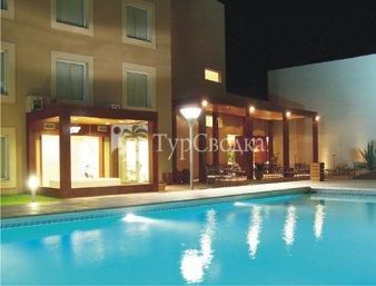 Howard Johnson Hotel and Casino Rio Cuarto 2*