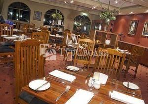 Comfort Inn Bell Tower 3*