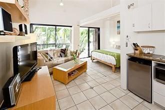 Julians Apartments Byron Bay 4*