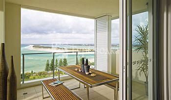 Aspect Caloundra 4*