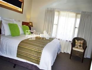 The River House 4*