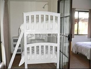 The Ledge Holiday House 3*