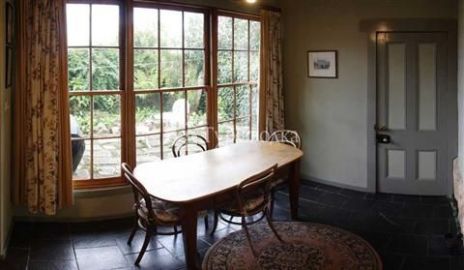 Barrack Street Colonial Cottage Hobart 3*