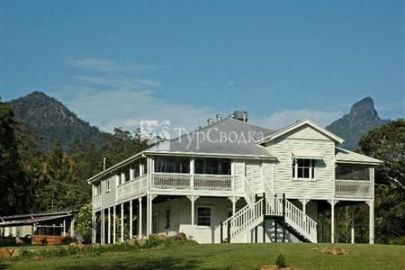 Mavis's Cabins at Mount Warning 4*